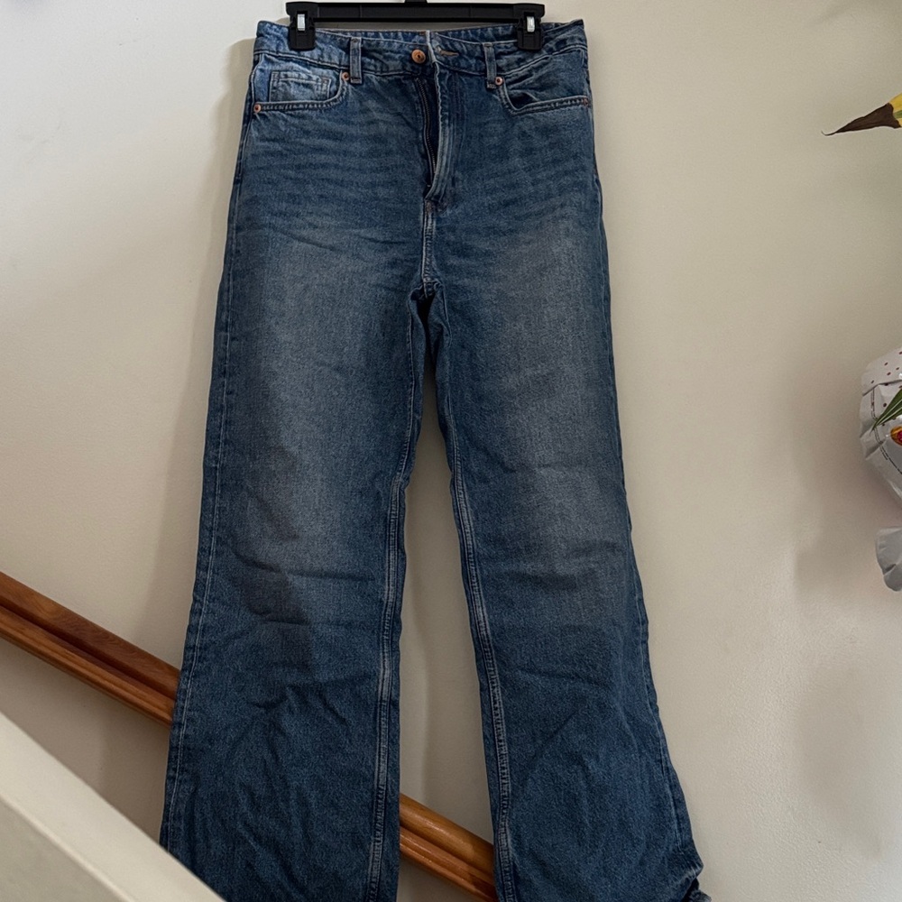 H&M Classic Blue Straight Leg Women's Jeans